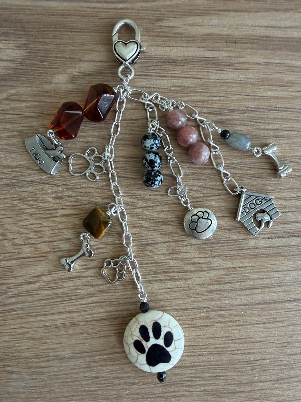 HAND CRAFTED DOG MOM BAG CHARM KEY RING BEADED PAW PRINT DOGHOUSE CHARMS - Picture 3 of 6